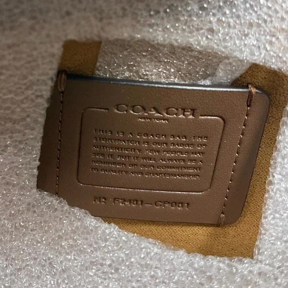 Coach Andrea Carryall 2way Refined Calf Leather Bag in Military GreenCP081 NWT
